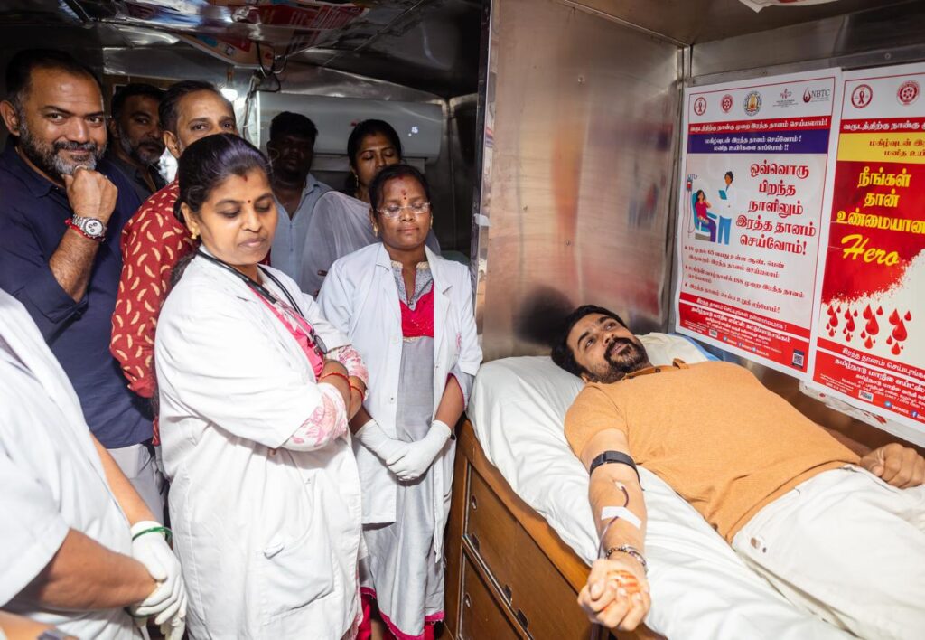 சூரியா donates blood with fans ahead of Birthday