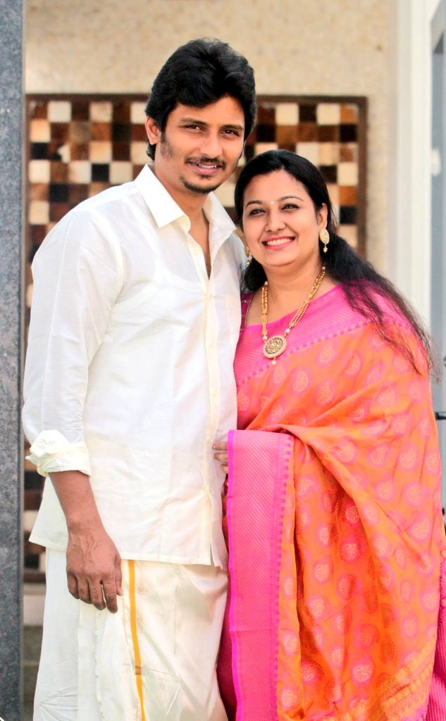 Actor ஜீவா with his wife Supriya