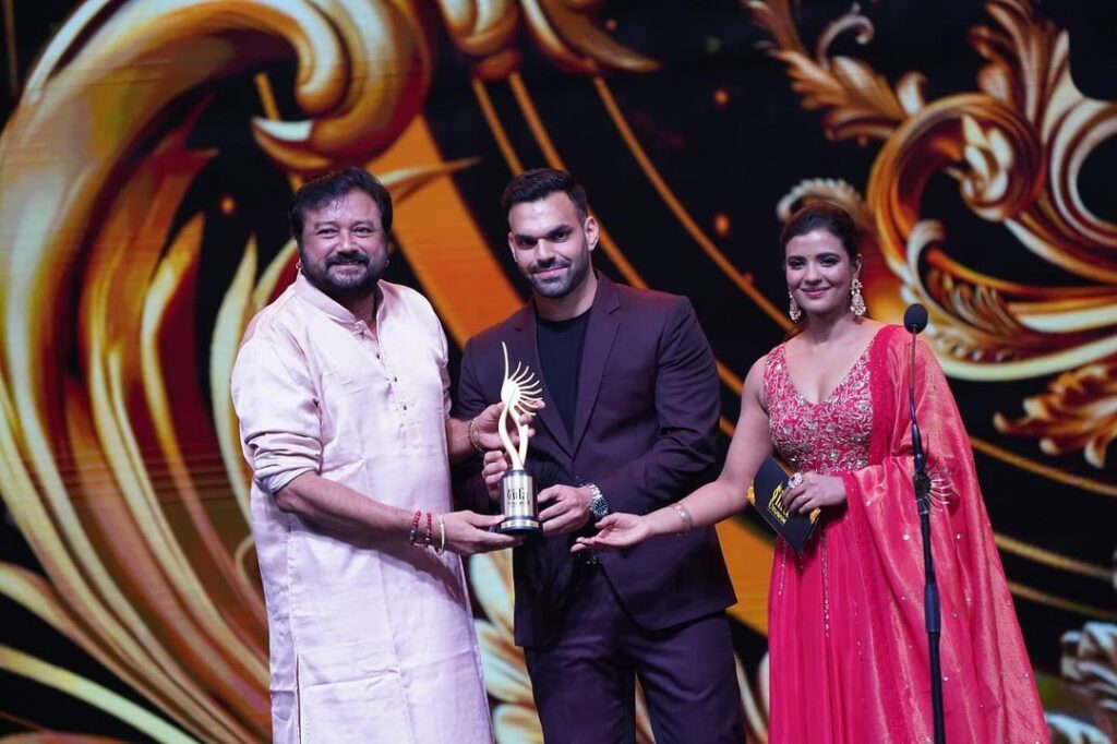 Jayaram wins Best Supporting Actor Male